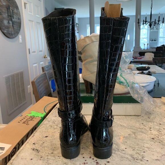 Wanderlust Croc Embossed Waterproof Boots sz 9 - Picture 4 of 6